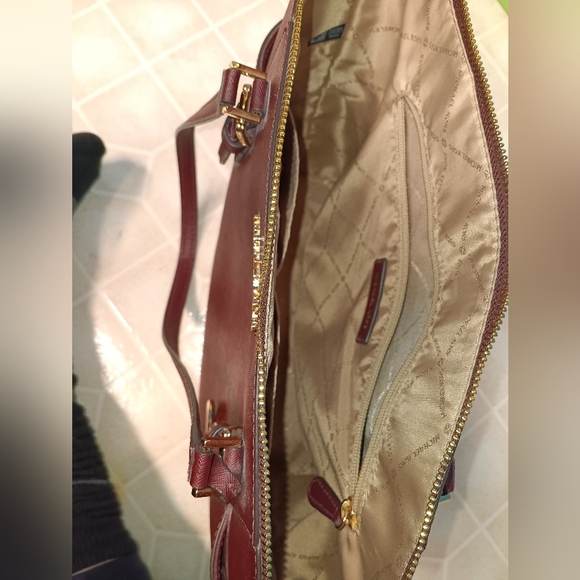 Michael Kors wine colored handbag - Picture 3 of 5